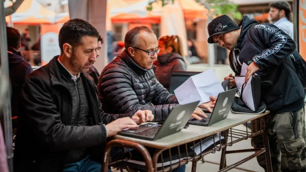 81f497b96df1b718fdde301e206b49d1_XL