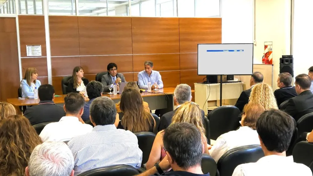 5978aead9b0a4d0b8b45fb3725c448a7_XL