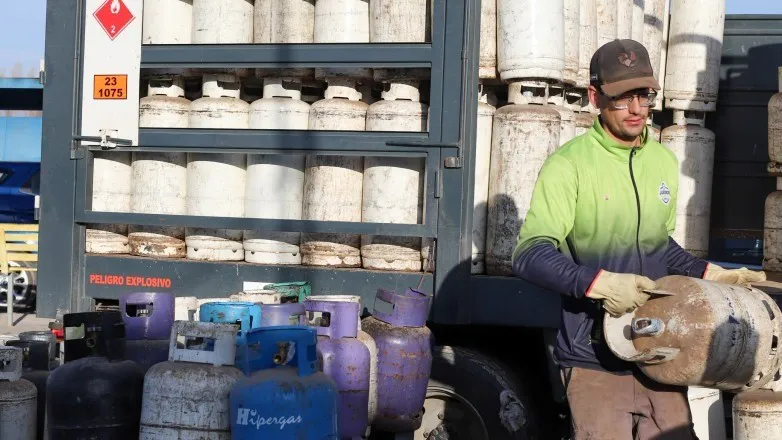 b42f57b10fafffa7b12fa48c029ff218_L