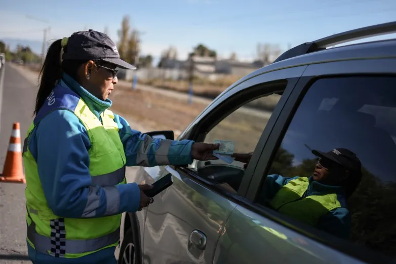 28e5d3995b2ab4e624947cf0bb306fc4_L