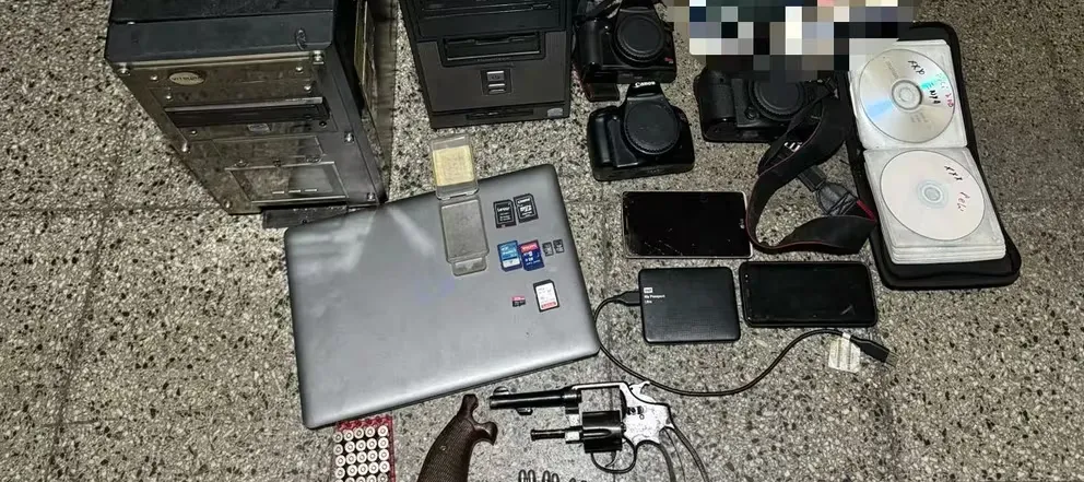 JKAT2HEEAFELFLCORST6V63TNU