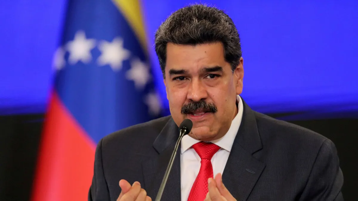 nicolas-maduro-estados-unidos-nos-quiere-robar-el-avion-foto-el-pais