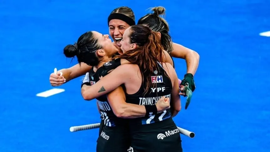LAS LEONAS