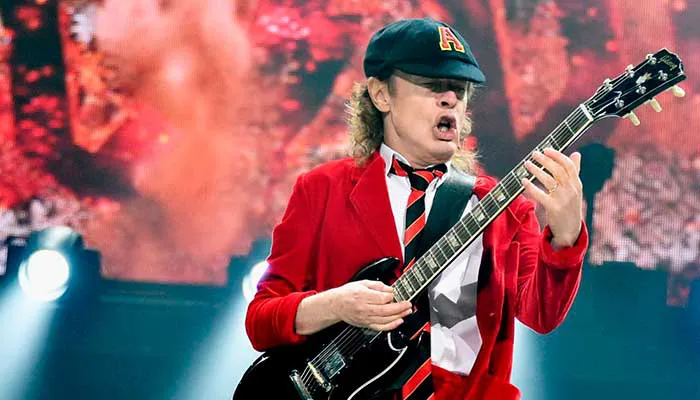 ACDC_6155115
