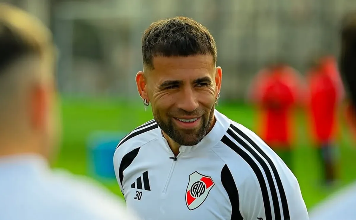 Otamendi-posteo-bienvenida-River-1200x740