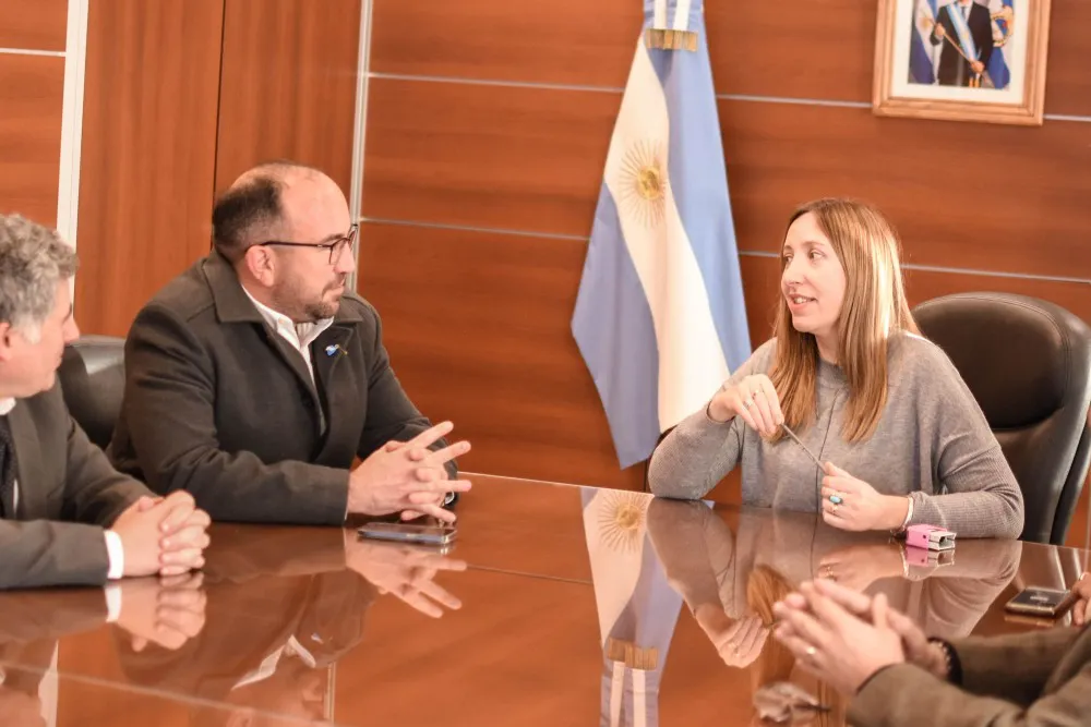 2a1cab5c6d4406e83a132267ce4b67e9_XL