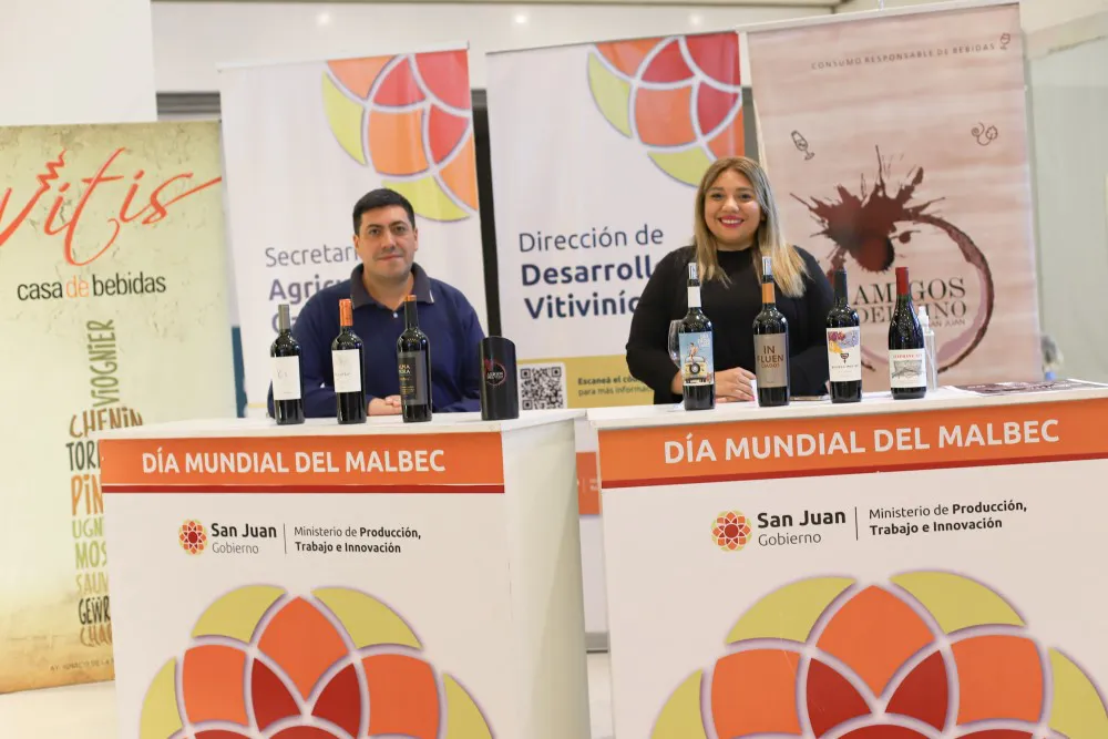 e4a1dfa5f255f5617b4e469594904ac6_XL