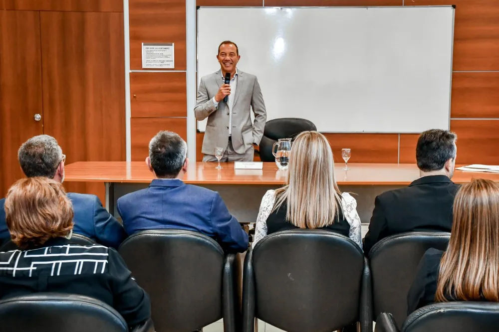 ef861968b3986998b67650f545fe1bff_XL