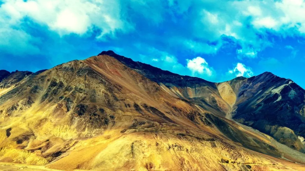 28f81192701ae986661e0aaa32823636_XL